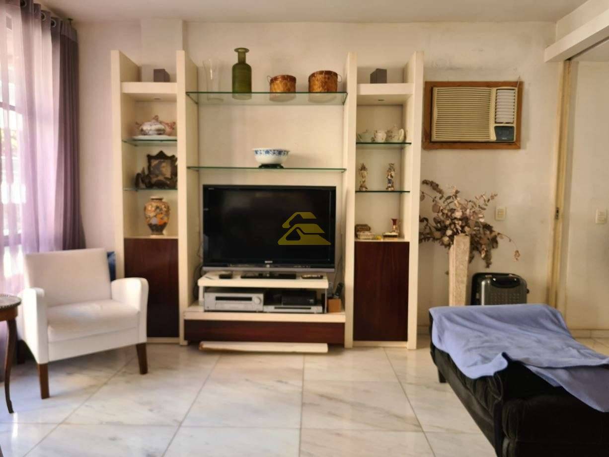 Apartamento à venda com 3 quartos, 120m² - Foto 8