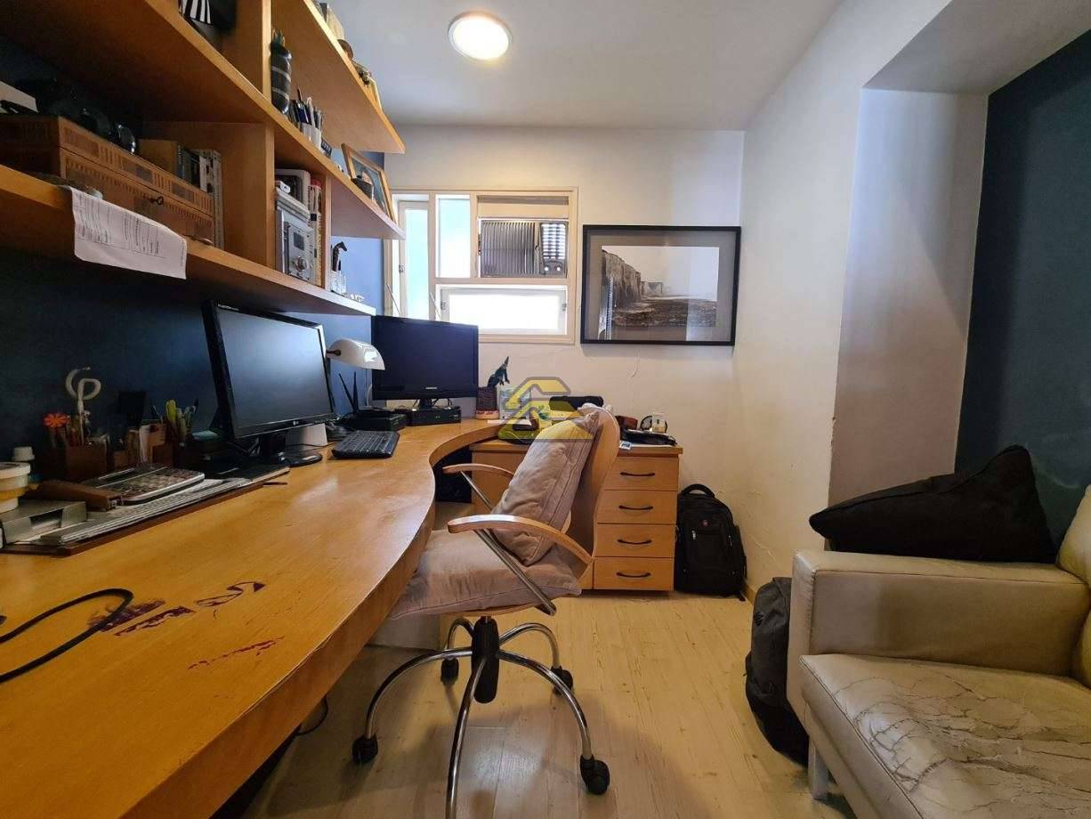 Apartamento à venda com 3 quartos, 120m² - Foto 9