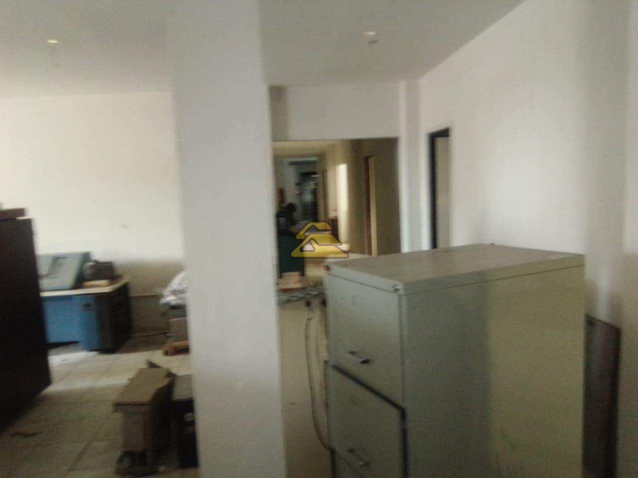 Prédio Inteiro à venda com 5 quartos, 2180m² - Foto 3