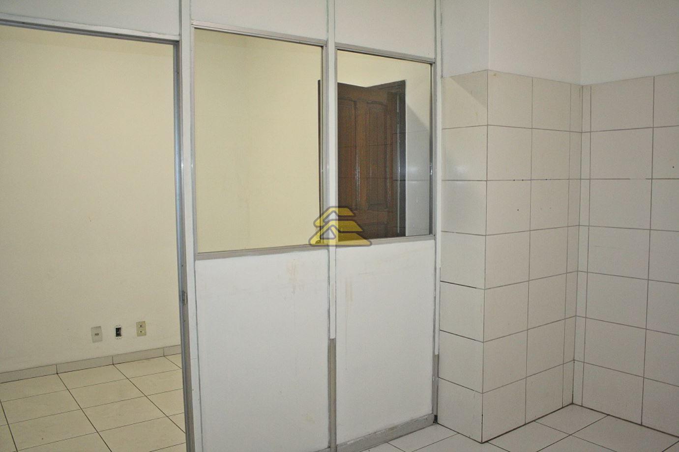 Prédio Inteiro à venda com 10 quartos, 302m² - Foto 6