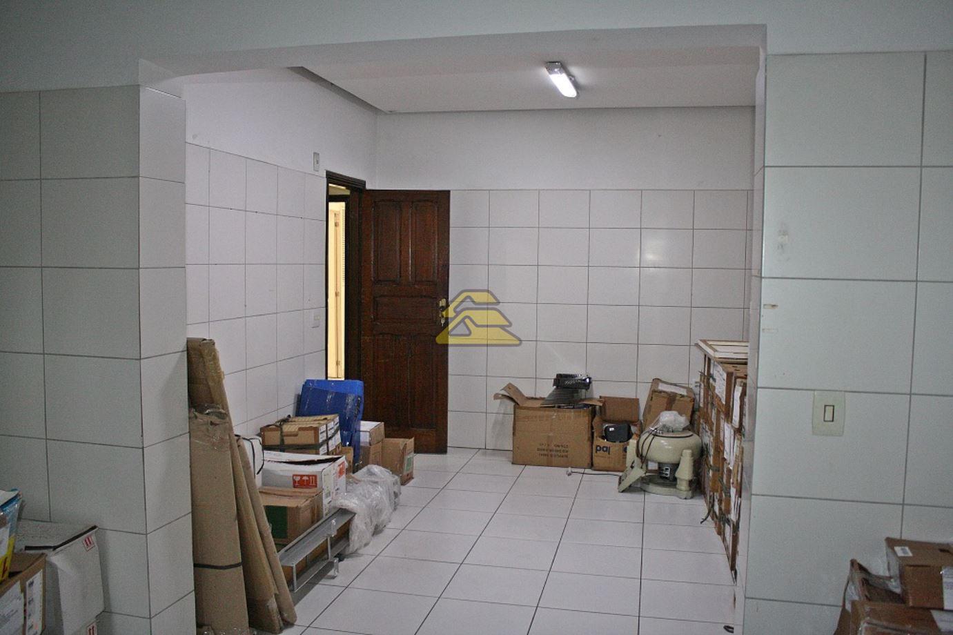 Prédio Inteiro à venda com 10 quartos, 302m² - Foto 19