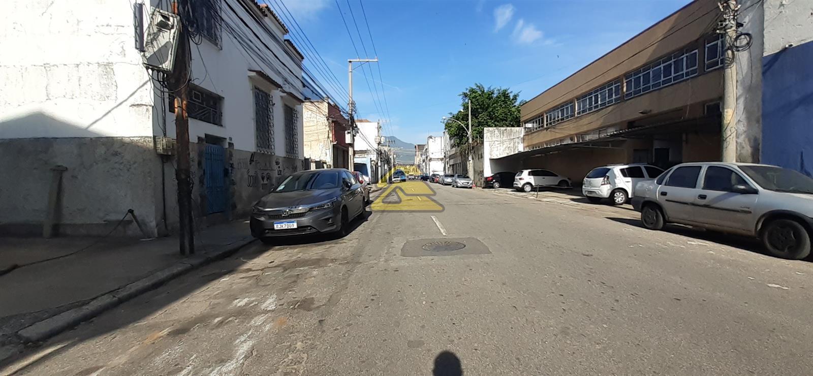 Depósito-Galpão-Armazém à venda com 4 quartos, 1800m² - Foto 18