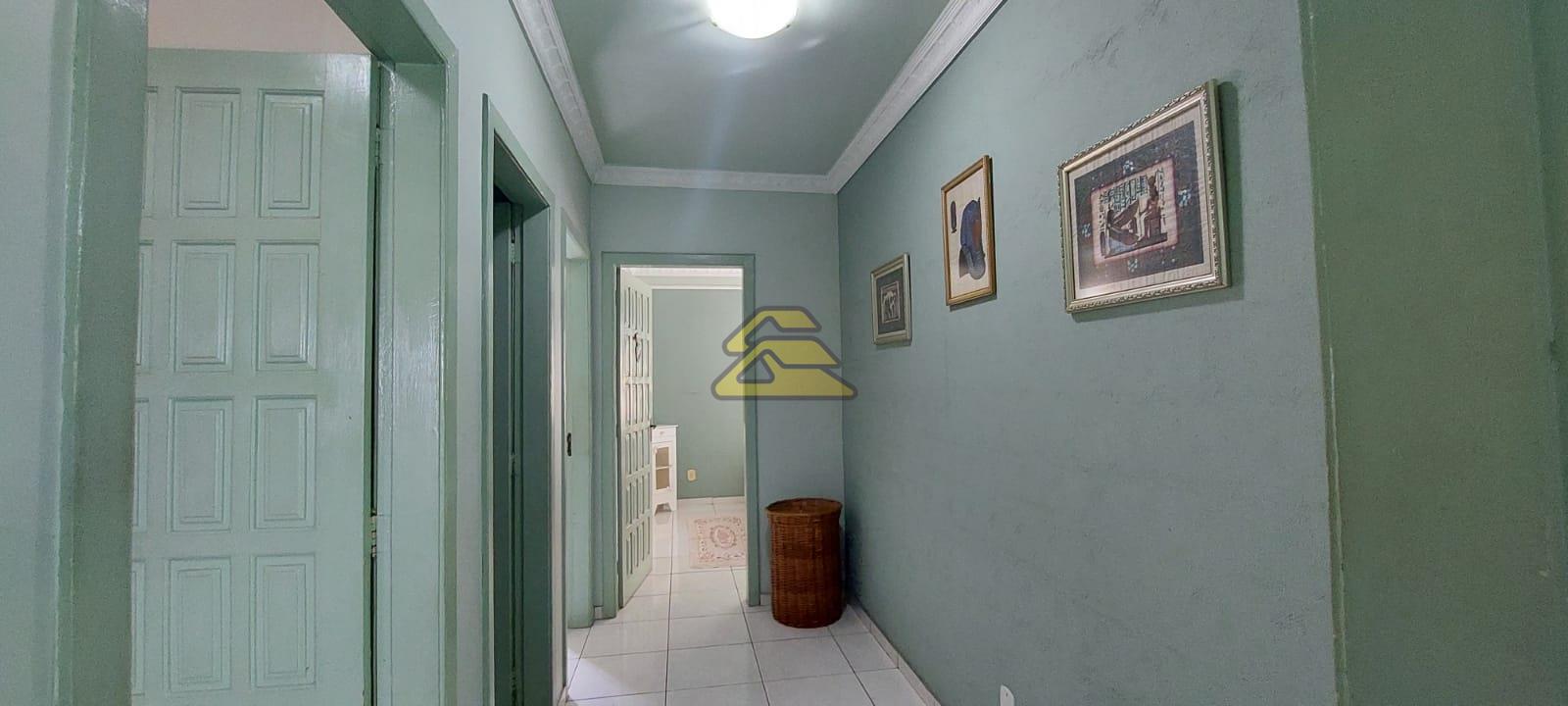 Casa à venda com 4 quartos, 183m² - Foto 18