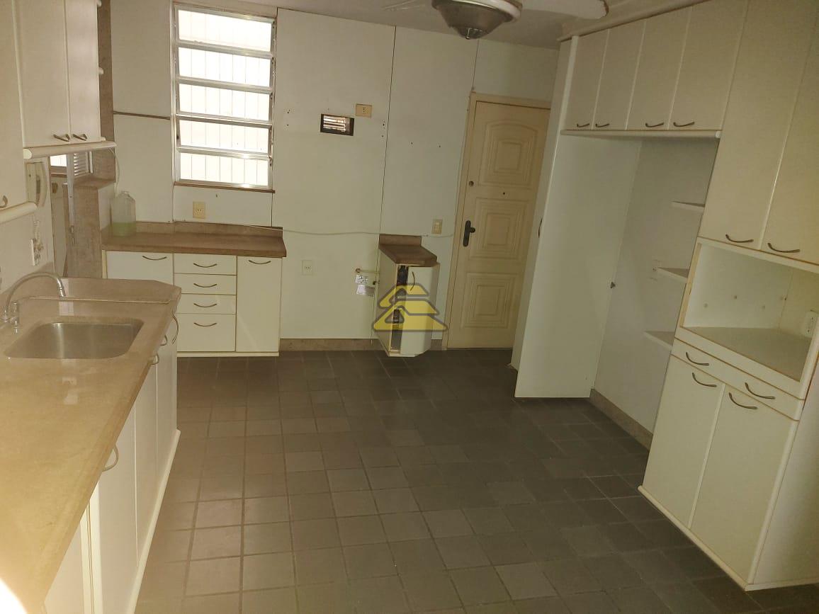 Apartamento à venda com 4 quartos, 311m² - Foto 28