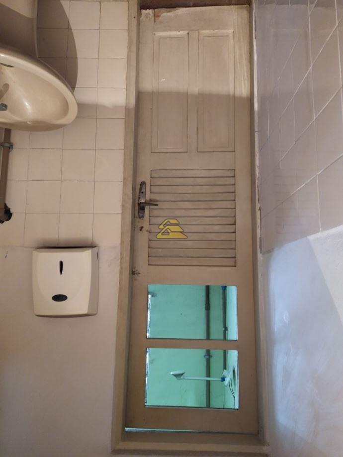 Prédio Inteiro para alugar, 75m² - Foto 11