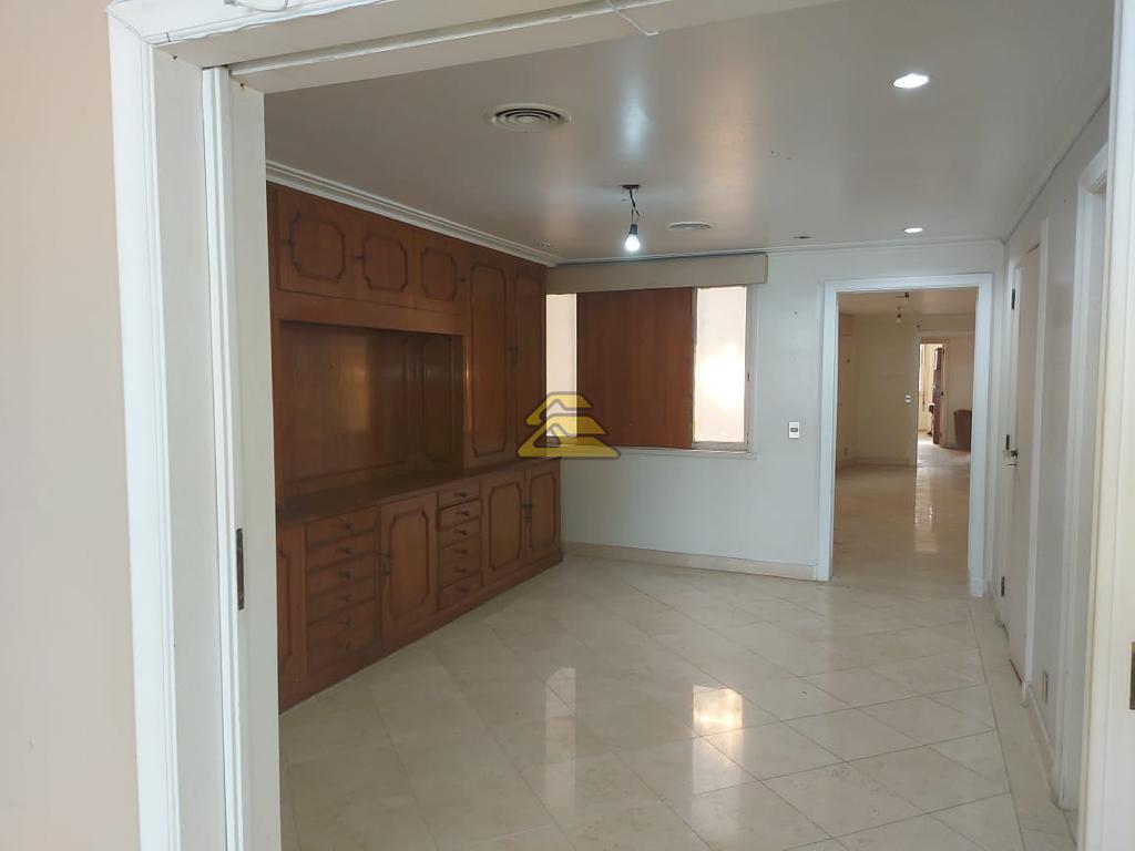 Apartamento à venda com 5 quartos, 587m² - Foto 9