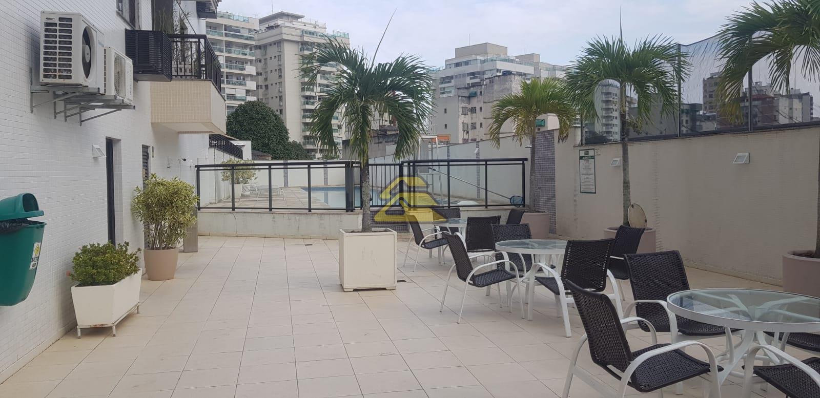 Apartamento à venda com 3 quartos, 103m² - Foto 26