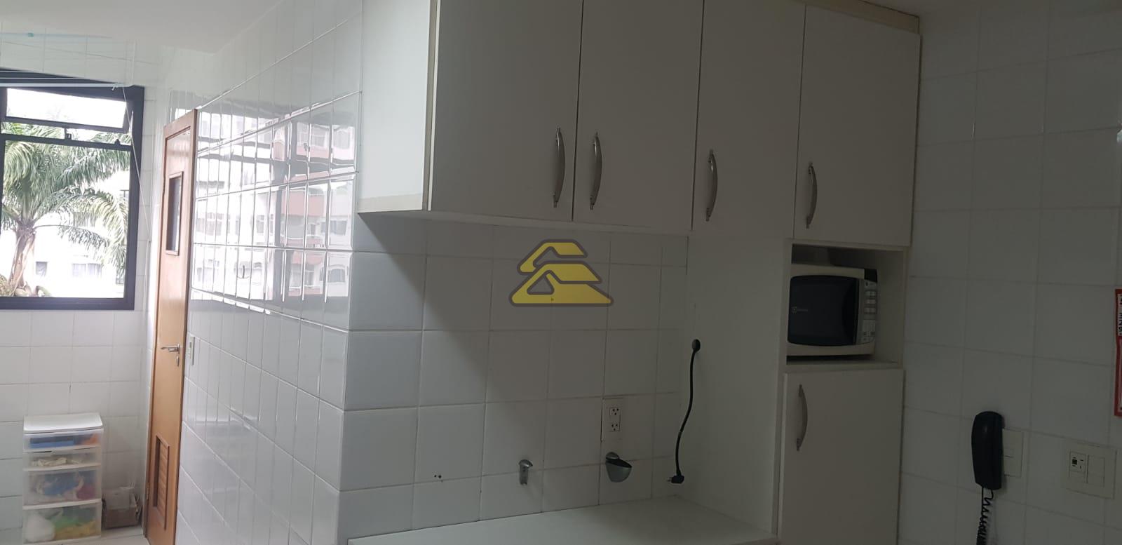 Apartamento à venda com 3 quartos, 103m² - Foto 18