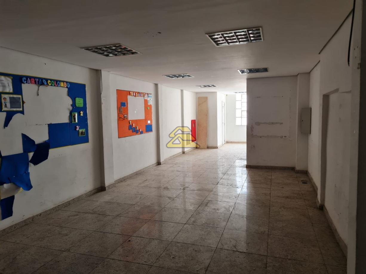 Prédio Inteiro à venda, 653m² - Foto 18