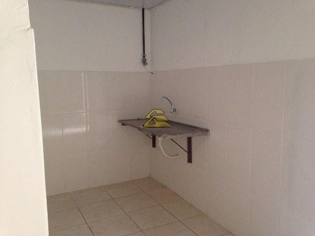 Depósito-Galpão-Armazém à venda, 640m² - Foto 17