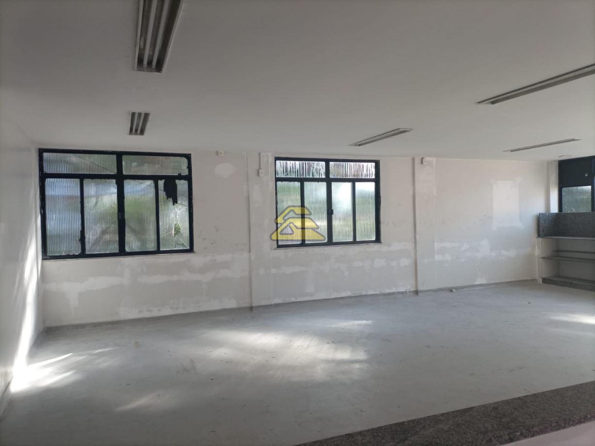 Prédio Inteiro para alugar, 1050m² - Foto 10