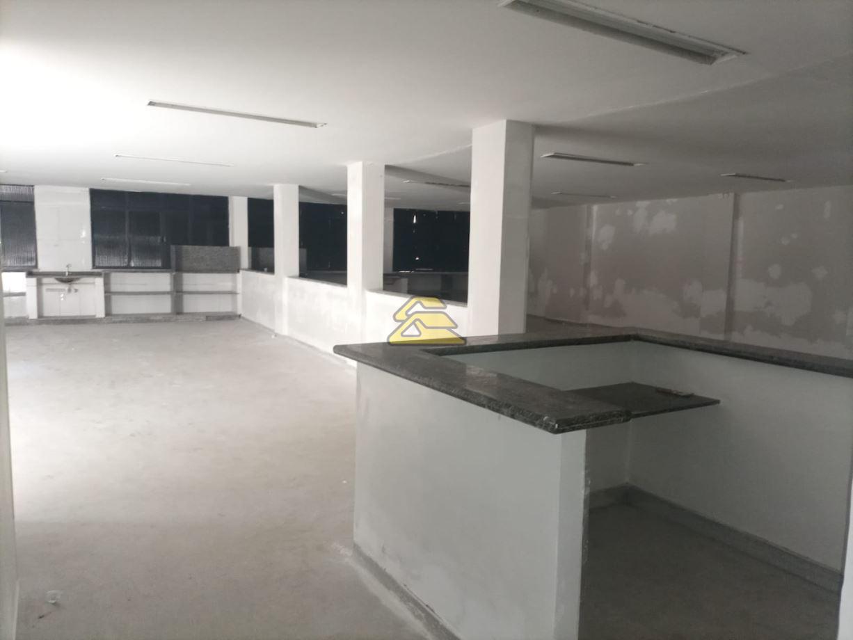 Prédio Inteiro para alugar, 1050m² - Foto 6