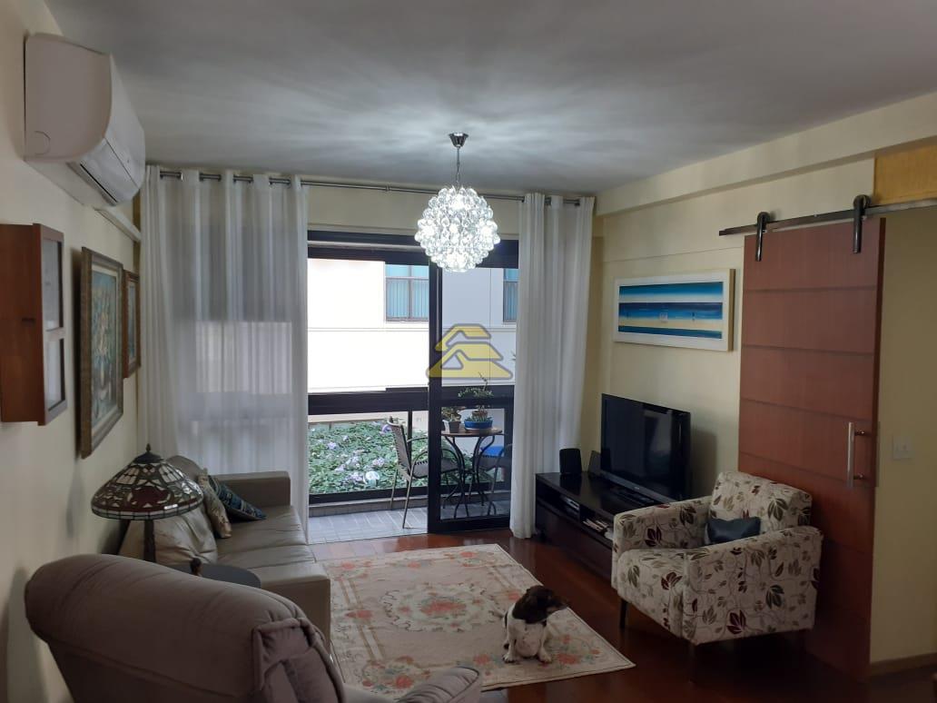 Apartamento à venda com 3 quartos, 104m² - Foto 1