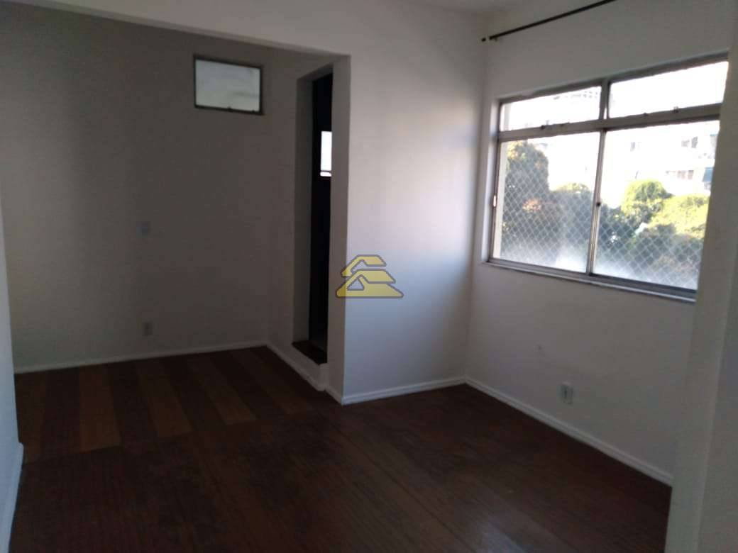 Apartamento à venda com 2 quartos, 69m² - Foto 6