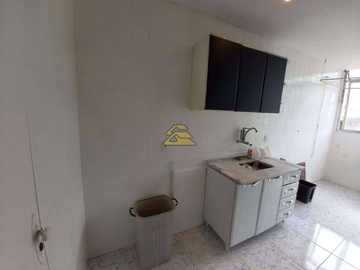 Apartamento à venda com 2 quartos, 69m² - Foto 18