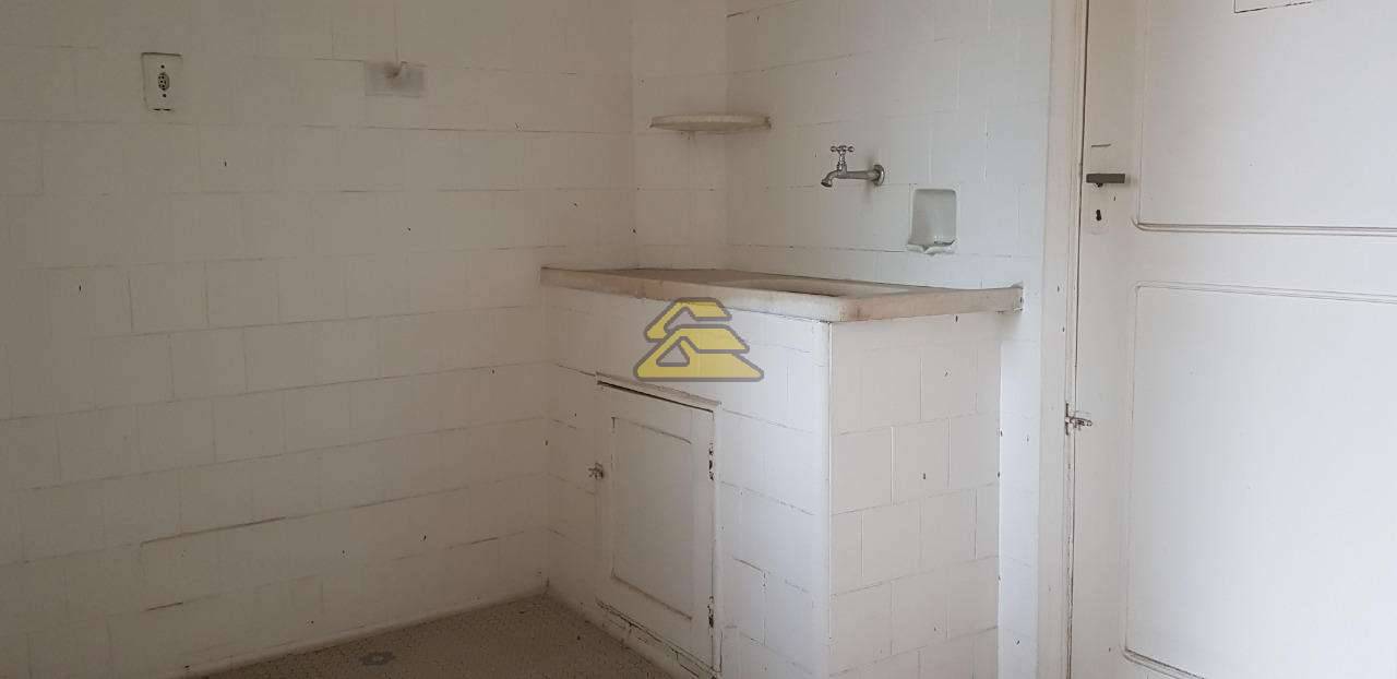 Apartamento à venda com 1 quarto, 40m² - Foto 11