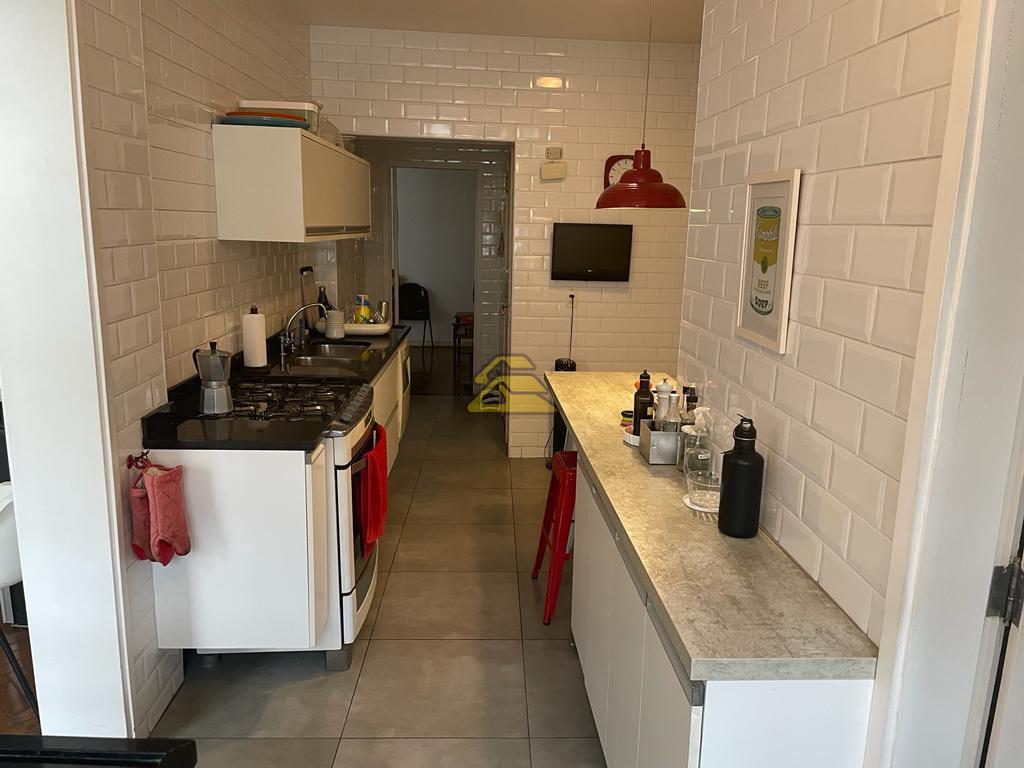 Apartamento à venda com 3 quartos, 180m² - Foto 20