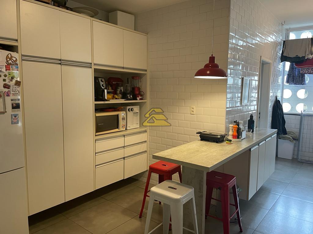 Apartamento à venda com 3 quartos, 180m² - Foto 21