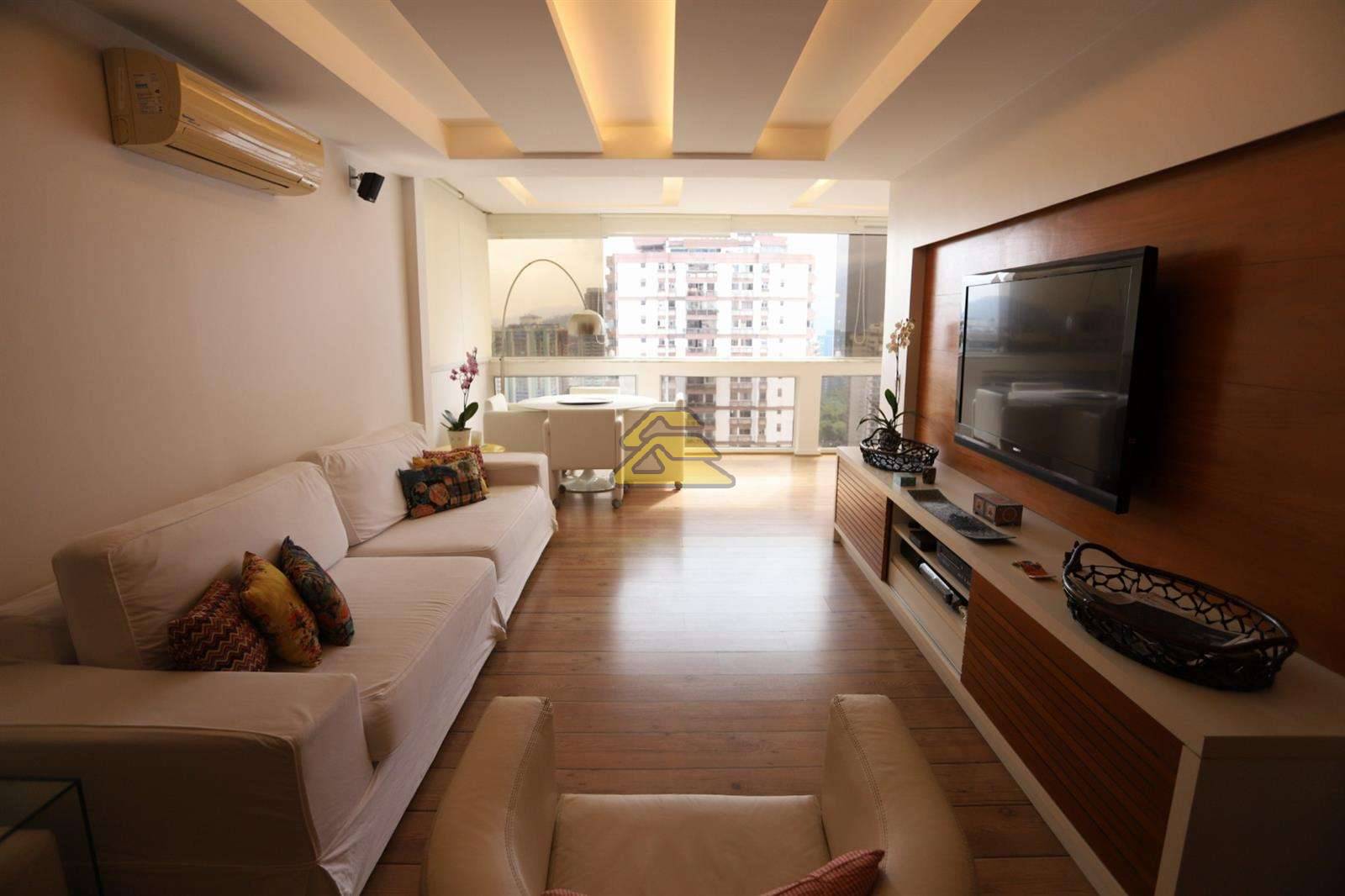 Apartamento à venda com 3 quartos, 127m² - Foto 2