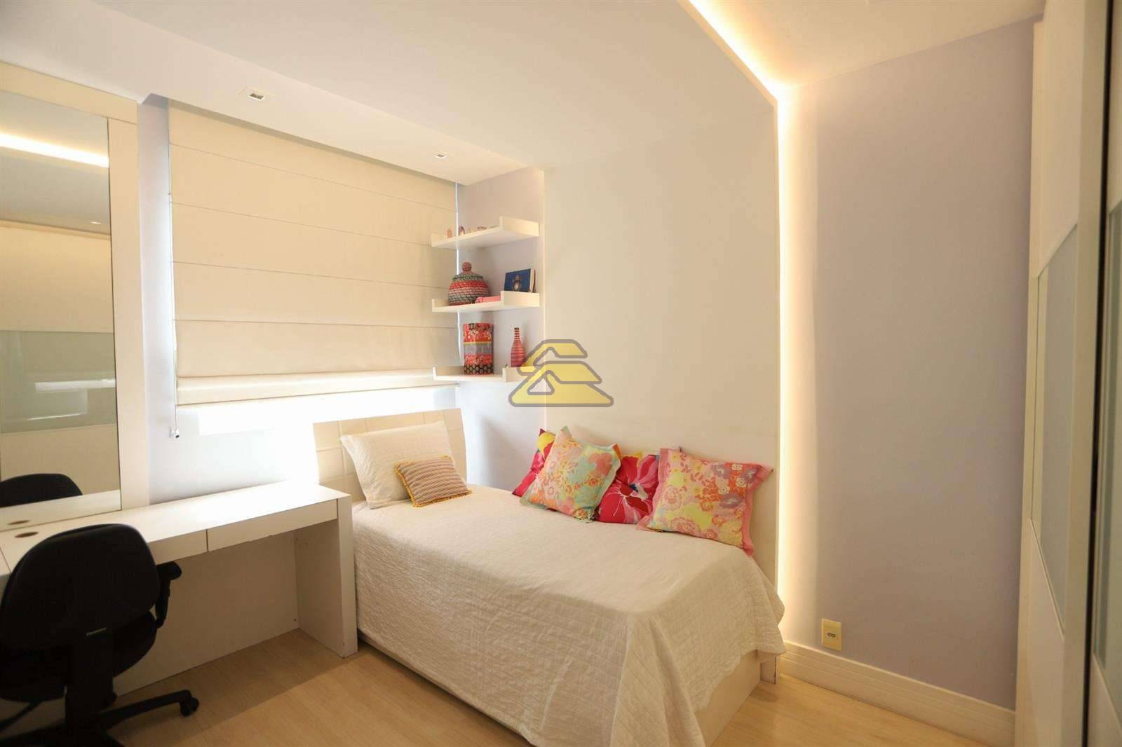 Apartamento à venda com 3 quartos, 127m² - Foto 11