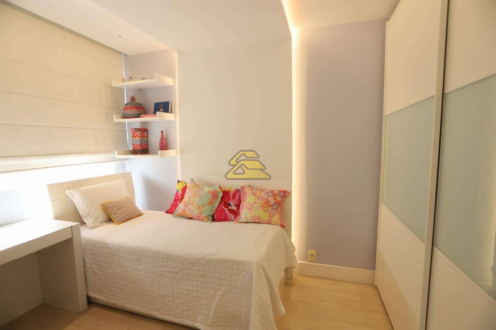 Apartamento à venda com 3 quartos, 127m² - Foto 12