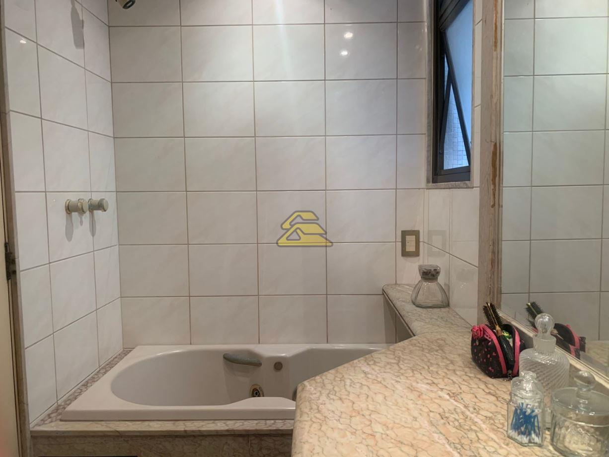 Apartamento à venda com 3 quartos, 203m² - Foto 22