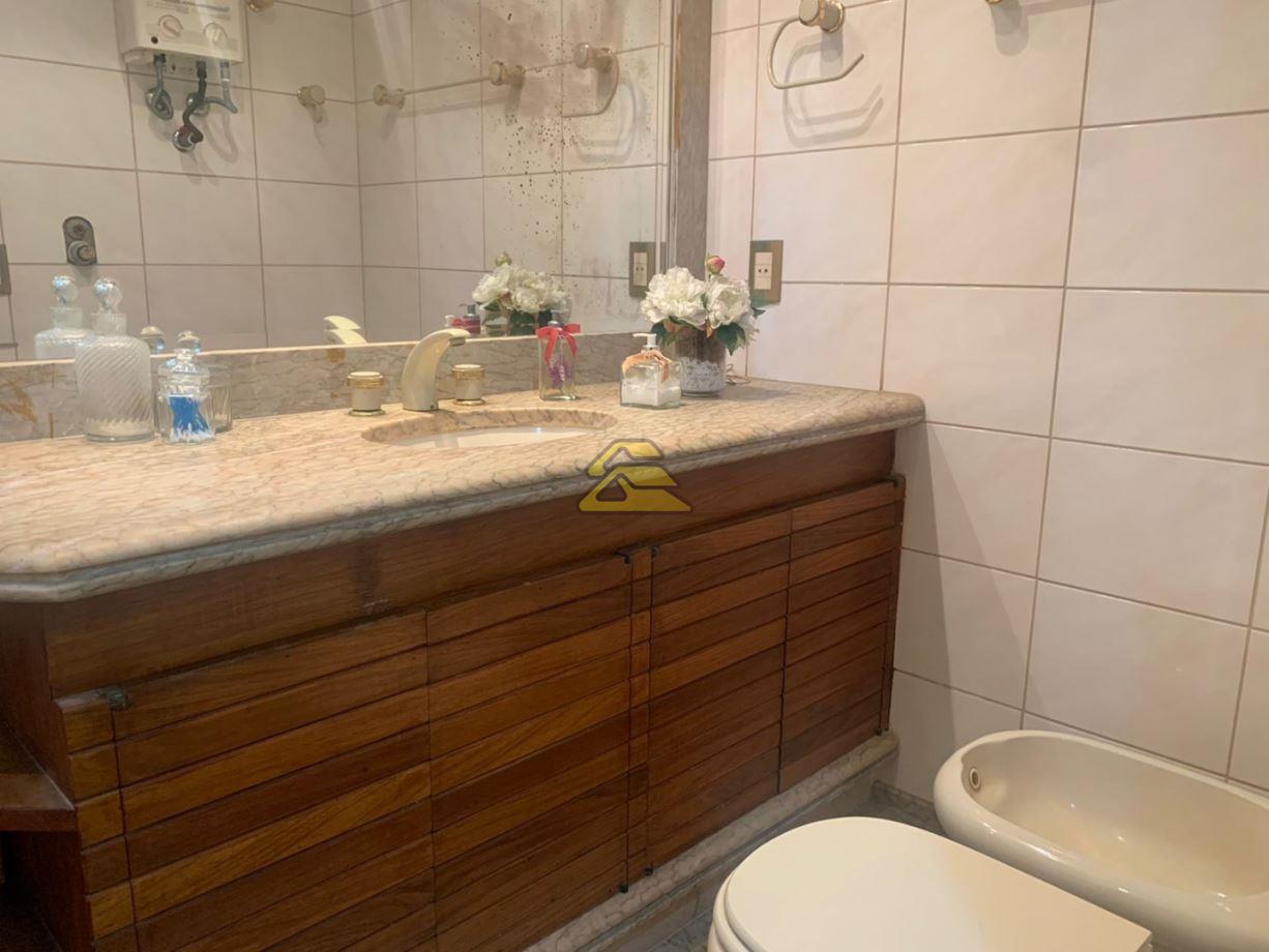 Apartamento à venda com 3 quartos, 203m² - Foto 23