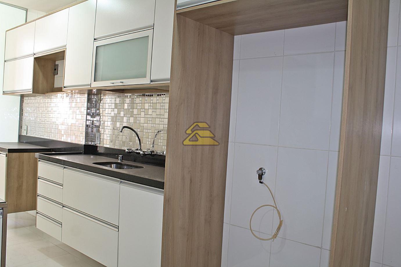 Apartamento à venda com 2 quartos, 92m² - Foto 27