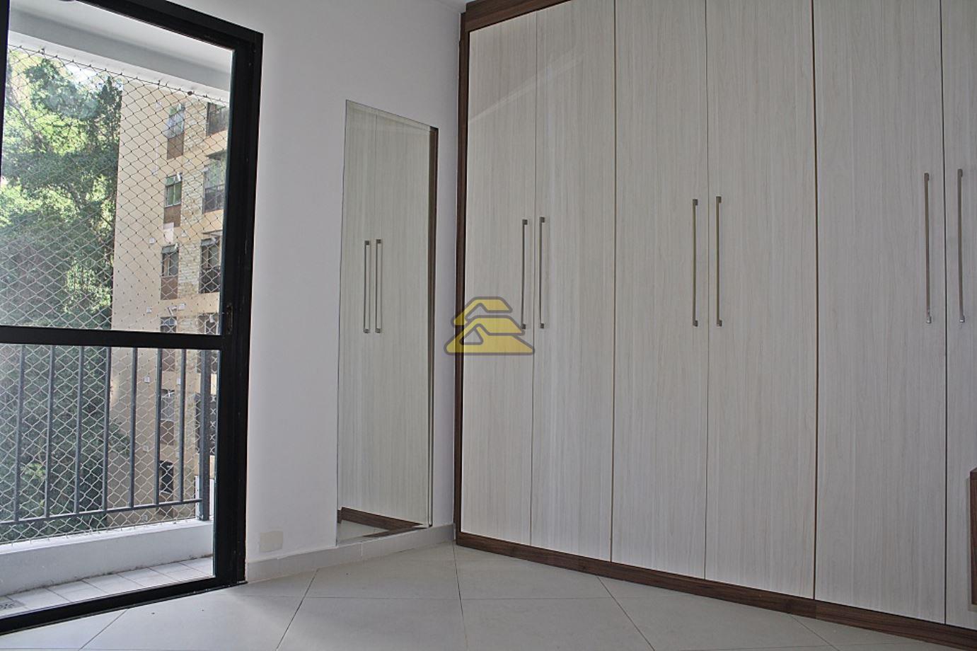 Apartamento à venda com 2 quartos, 92m² - Foto 19