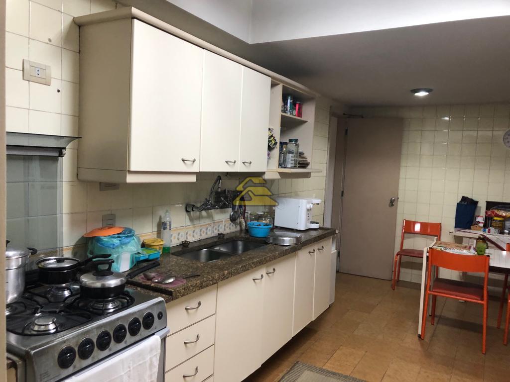 Apartamento à venda com 4 quartos, 195m² - Foto 37