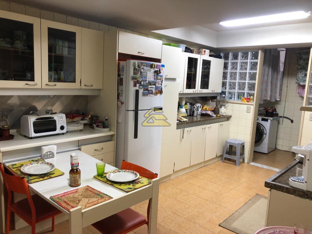 Apartamento à venda com 4 quartos, 195m² - Foto 35