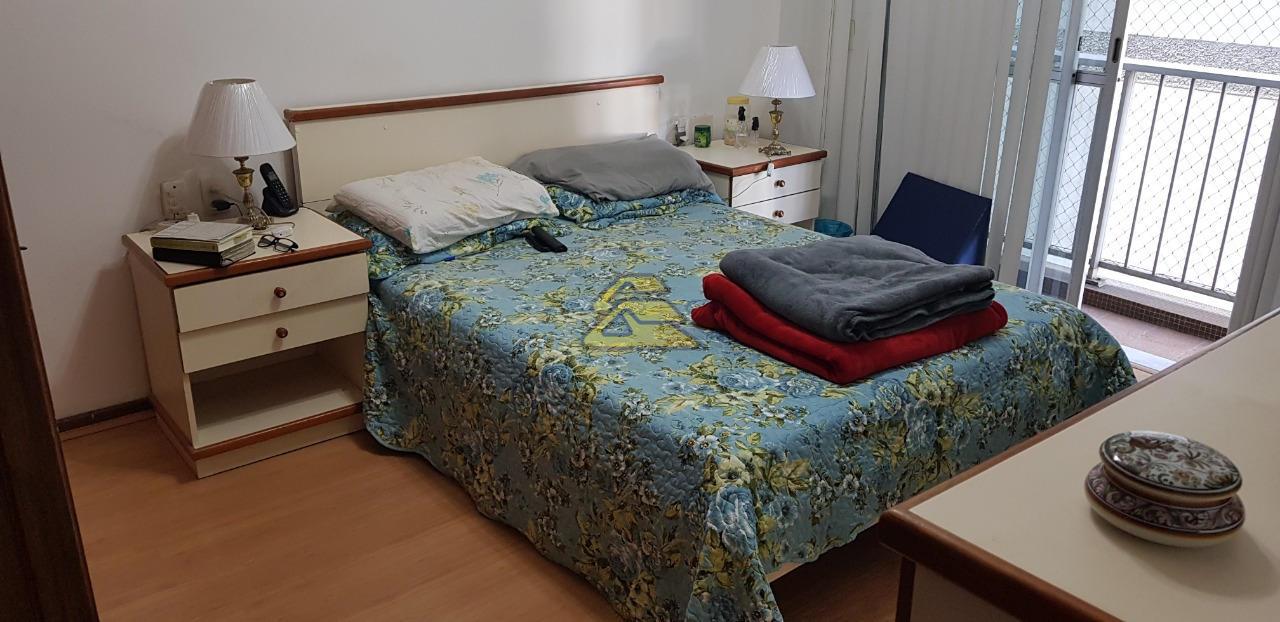 Apartamento à venda com 3 quartos, 85m² - Foto 11