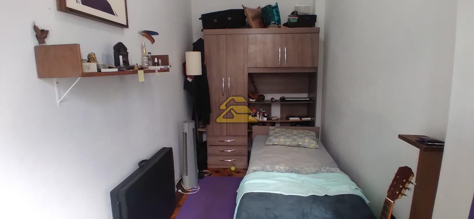 Apartamento à venda com 8 quartos, 227m² - Foto 24