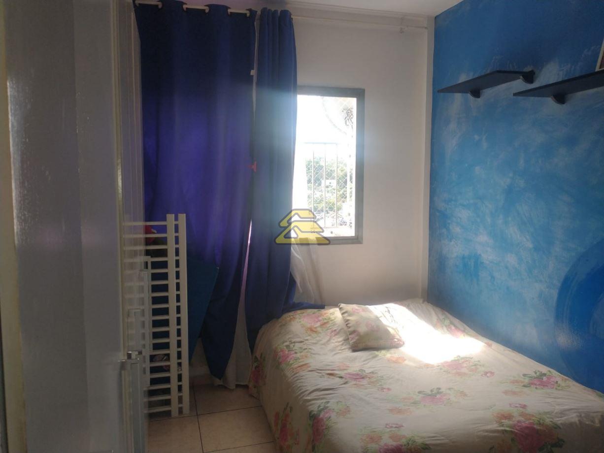 Apartamento à venda com 2 quartos, 64m² - Foto 5