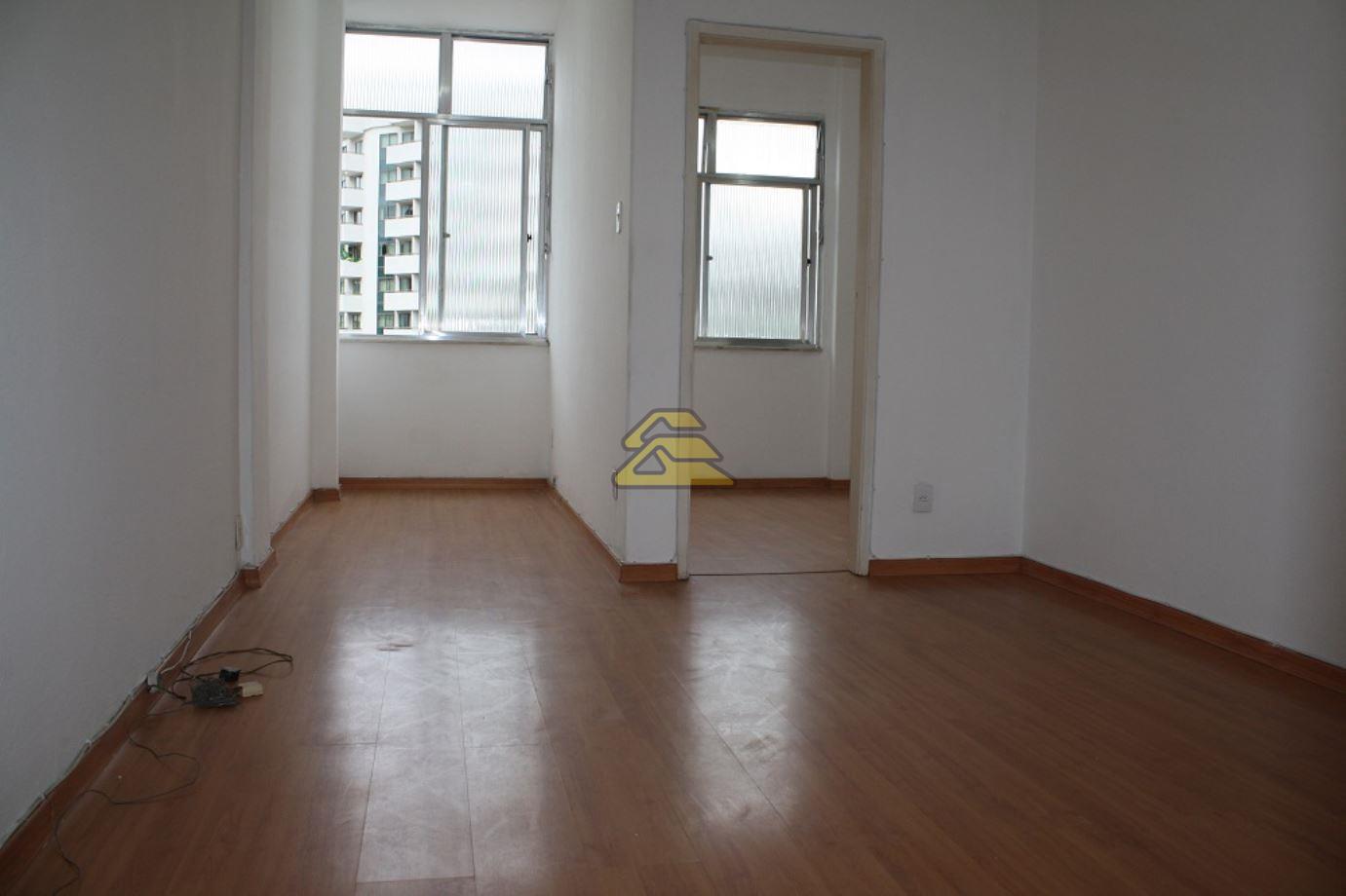 Apartamento à venda com 1 quarto, 41m² - Foto 1