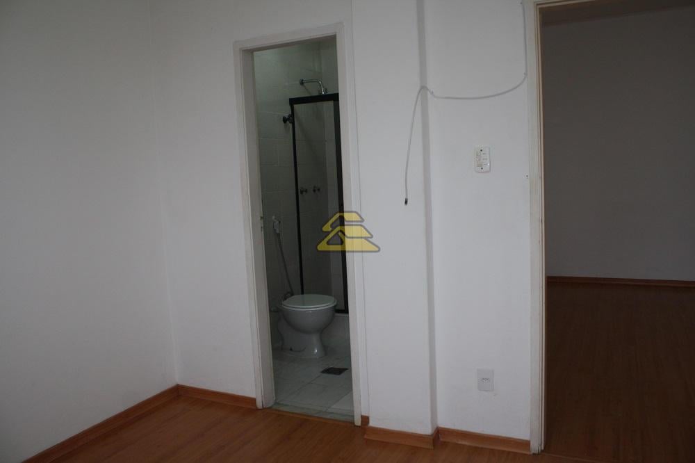 Apartamento à venda com 1 quarto, 41m² - Foto 9