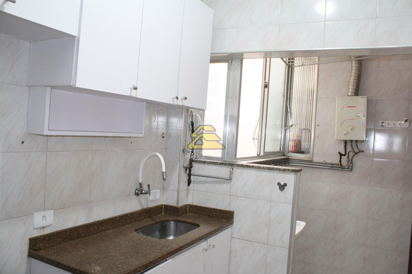 Apartamento à venda com 1 quarto, 41m² - Foto 15