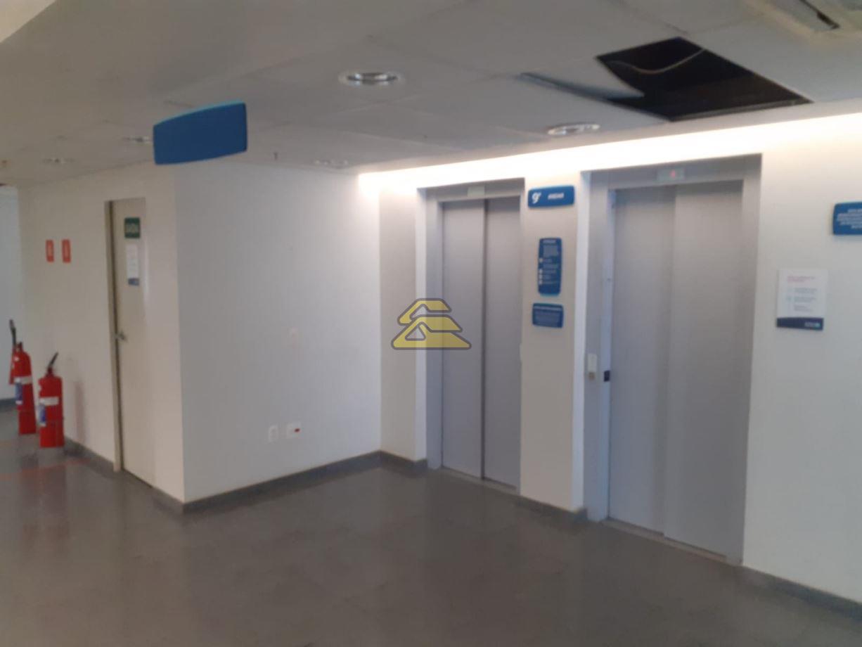 Prédio Inteiro à venda, 2500m² - Foto 20