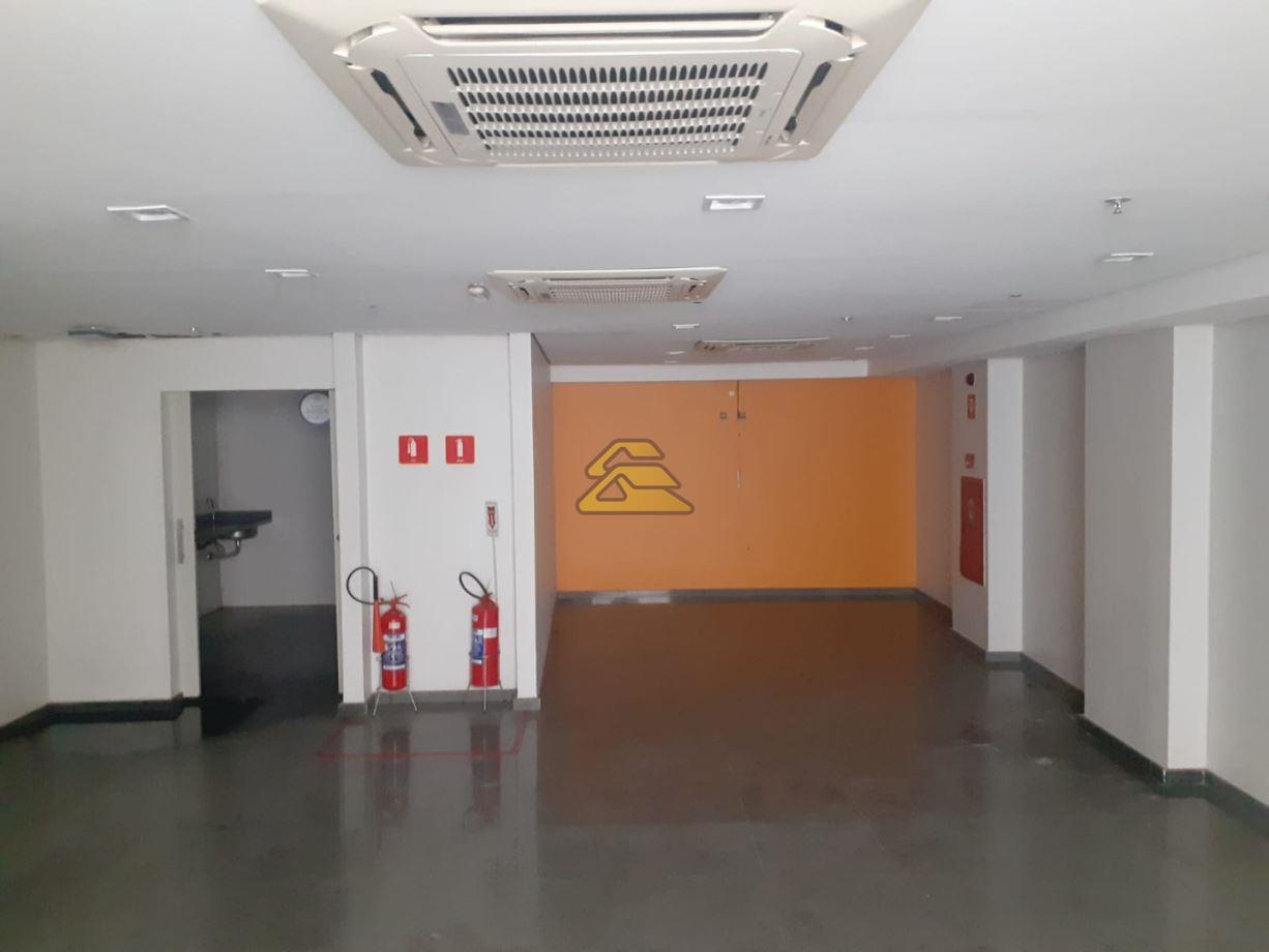 Prédio Inteiro à venda, 2500m² - Foto 10