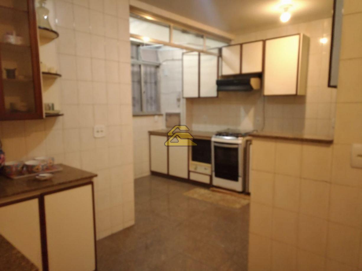 Apartamento à venda com 2 quartos, 105m² - Foto 18