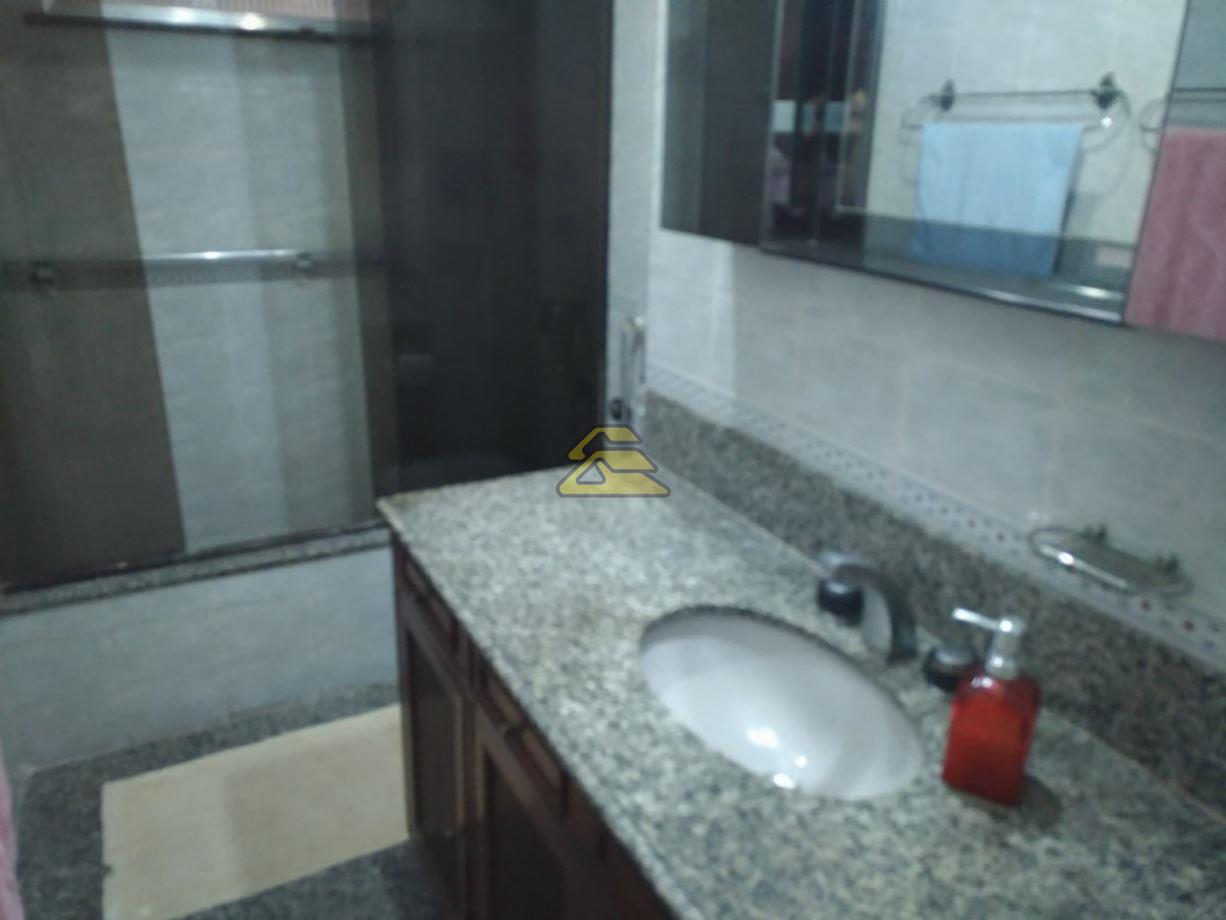 Apartamento à venda com 2 quartos, 105m² - Foto 28