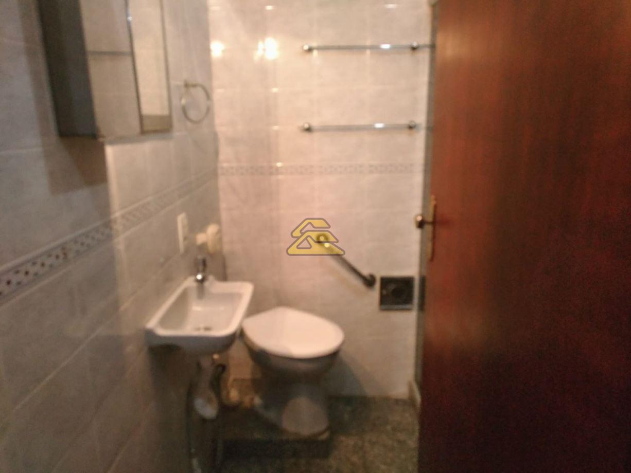 Apartamento à venda com 2 quartos, 105m² - Foto 27