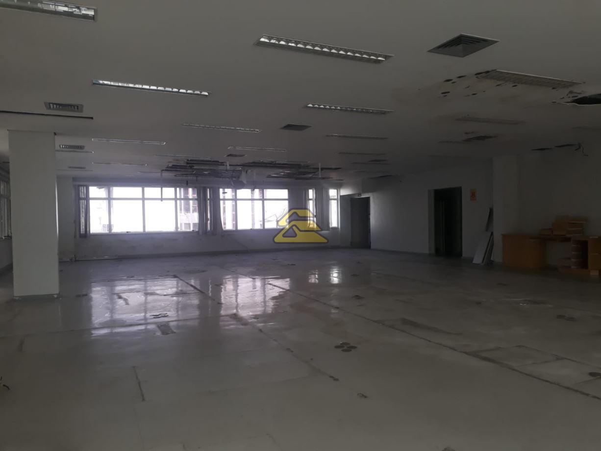 Prédio Inteiro à venda, 1323m² - Foto 3