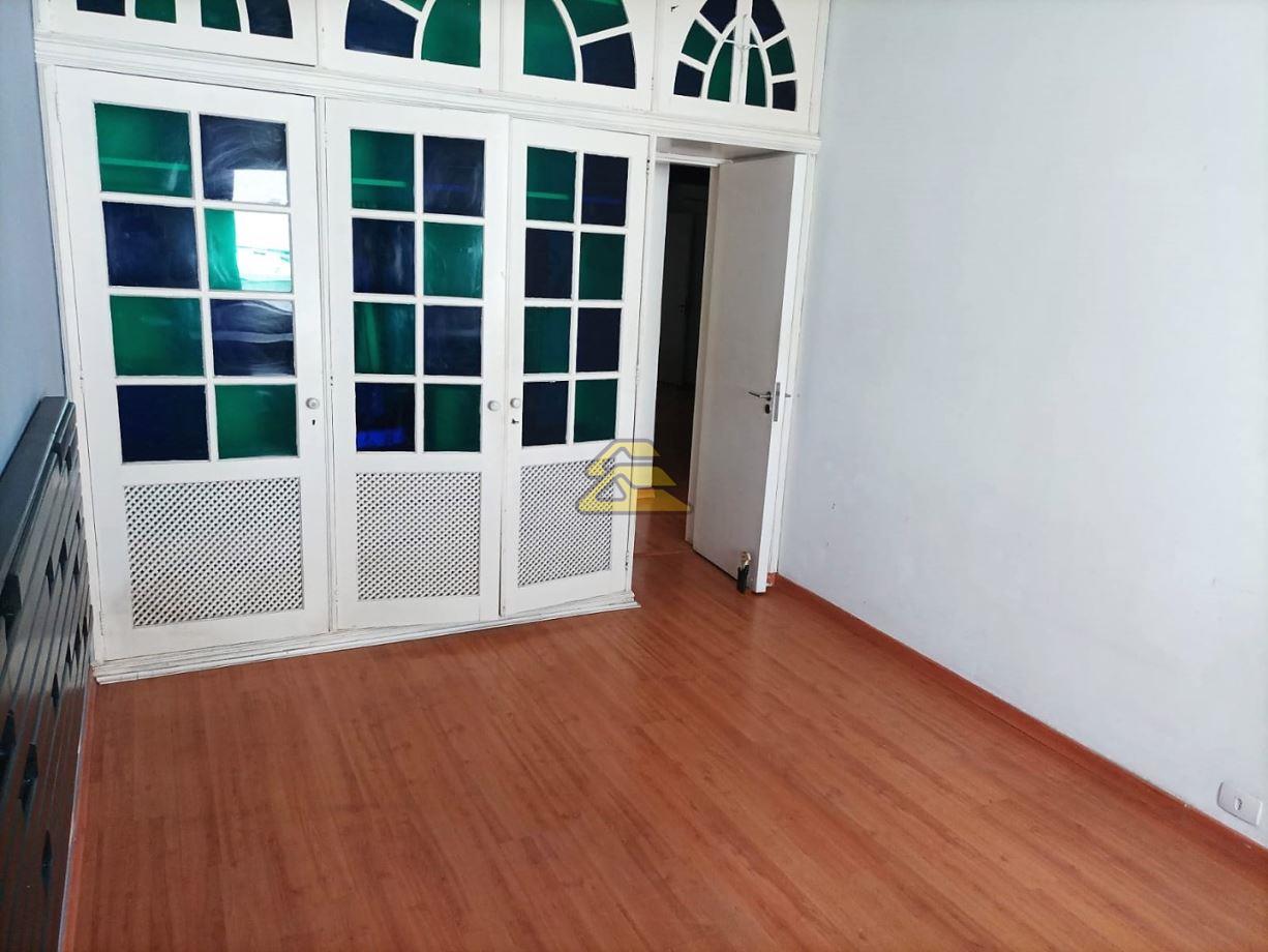 Apartamento à venda com 4 quartos, 215m² - Foto 8