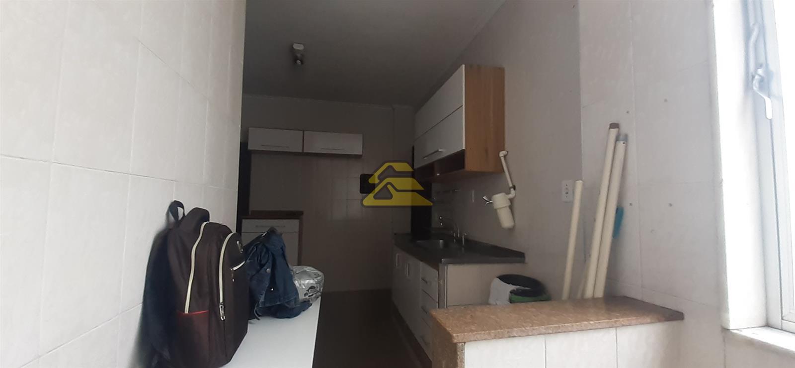 Apartamento à venda com 2 quartos, 97m² - Foto 10