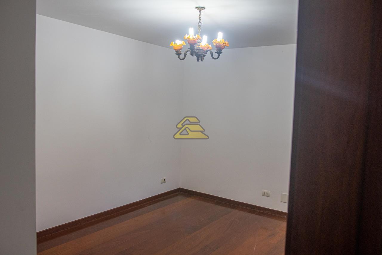 Apartamento à venda com 4 quartos, 282m² - Foto 17