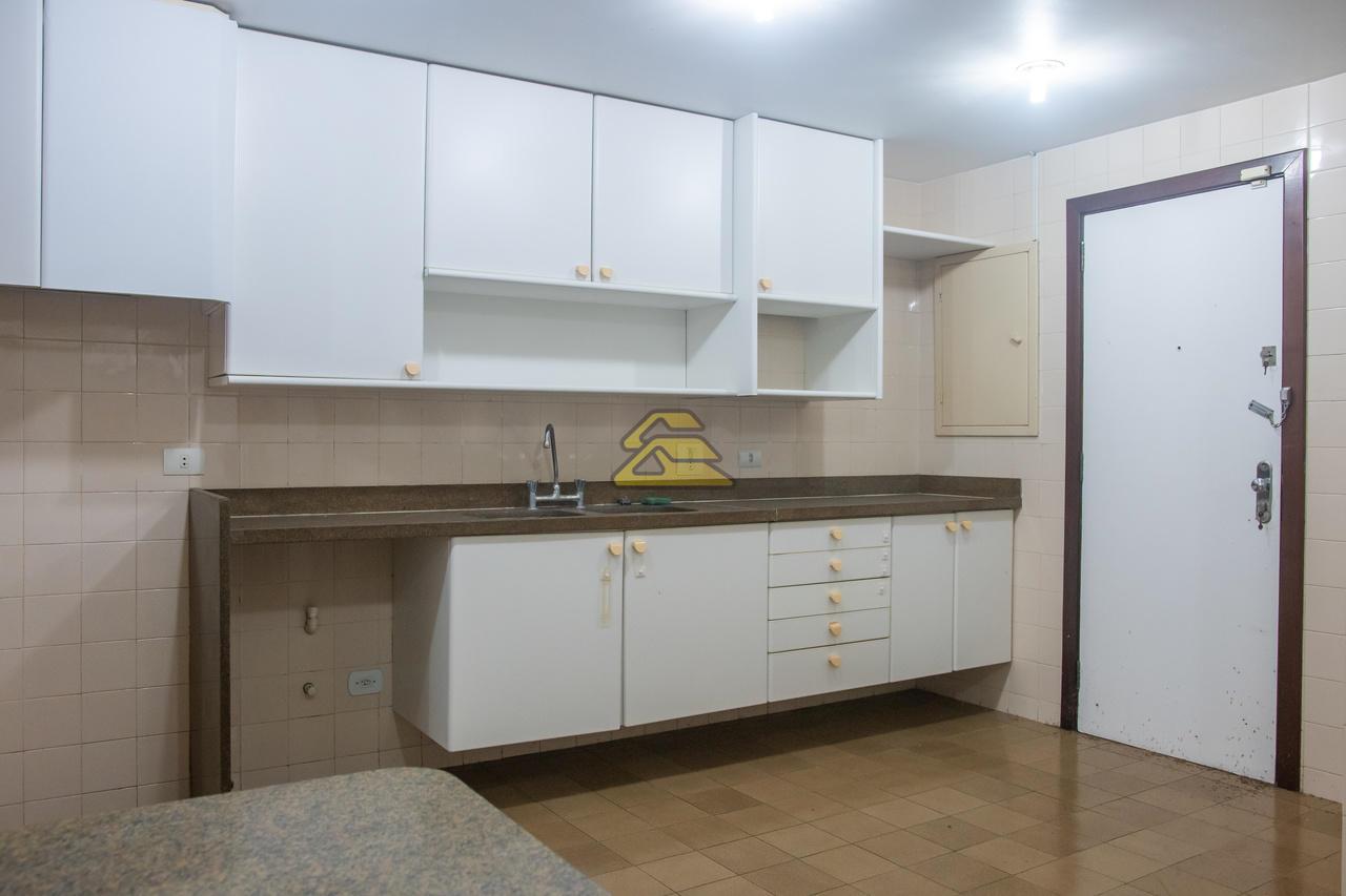 Apartamento à venda com 4 quartos, 282m² - Foto 20