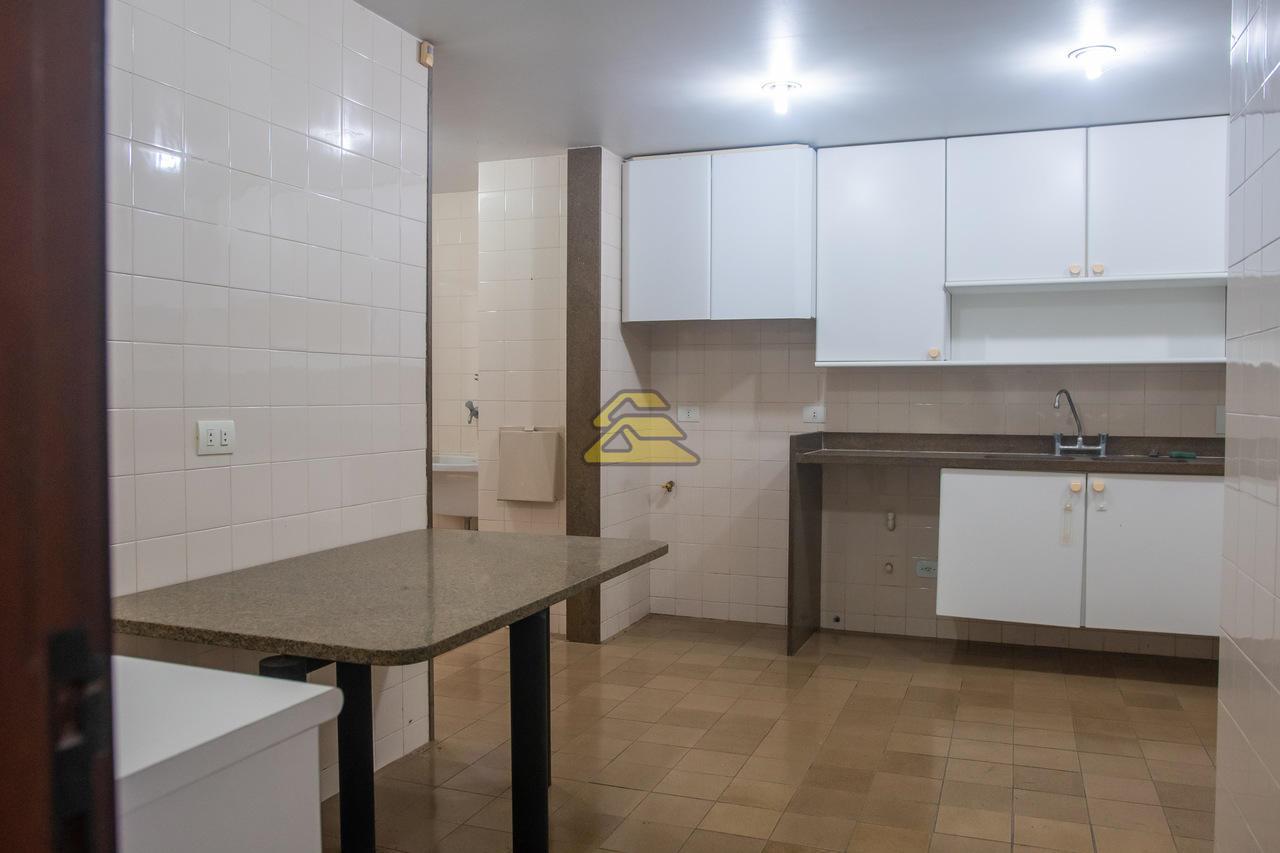 Apartamento à venda com 4 quartos, 282m² - Foto 21