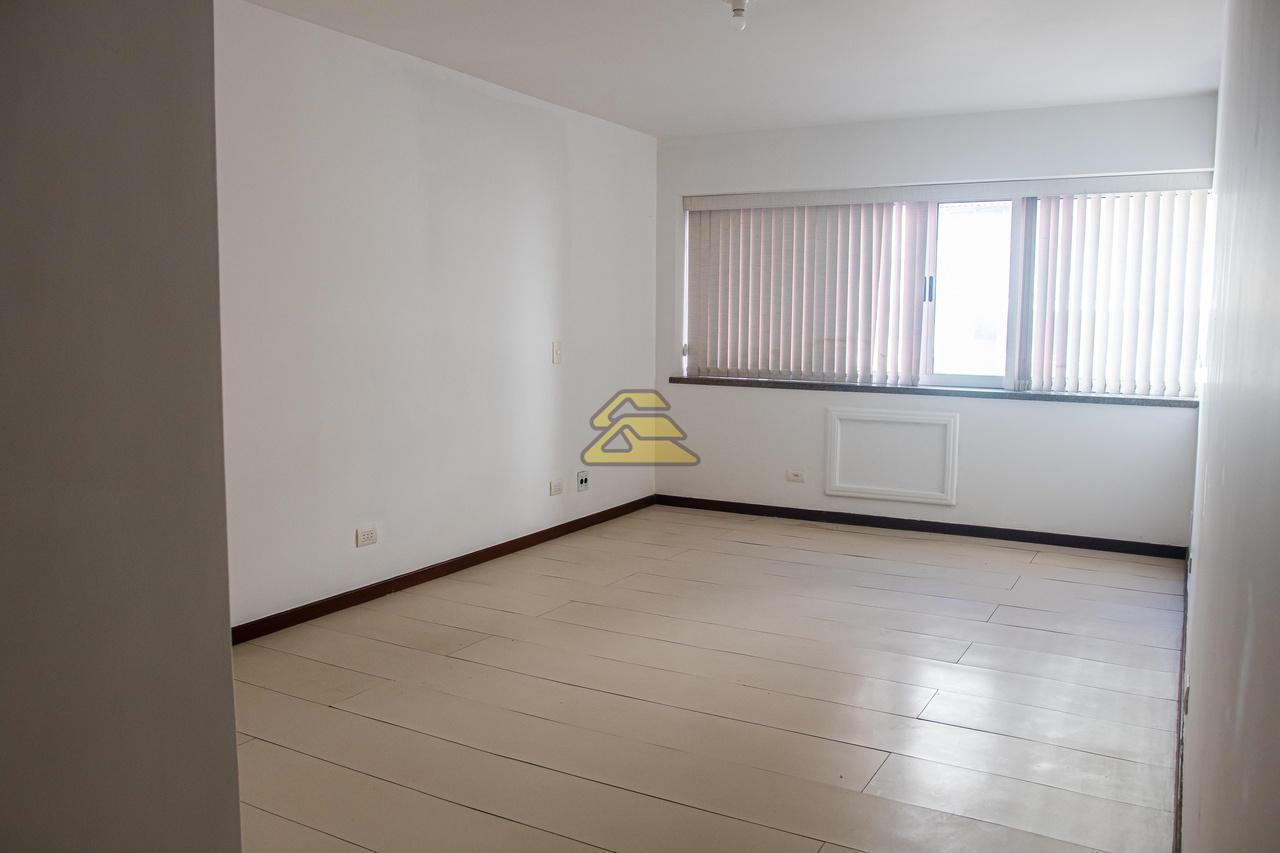 Apartamento à venda com 4 quartos, 282m² - Foto 22