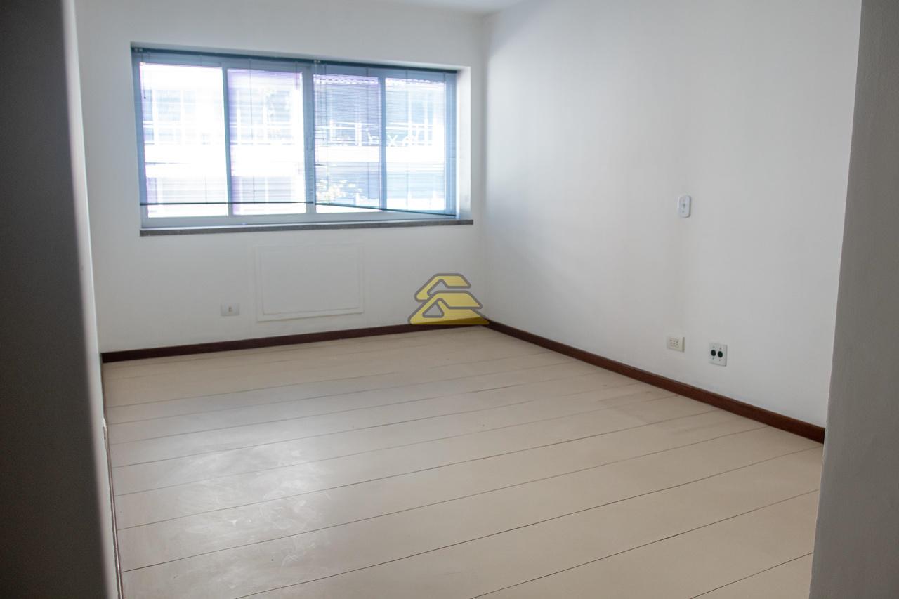 Apartamento à venda com 4 quartos, 282m² - Foto 11